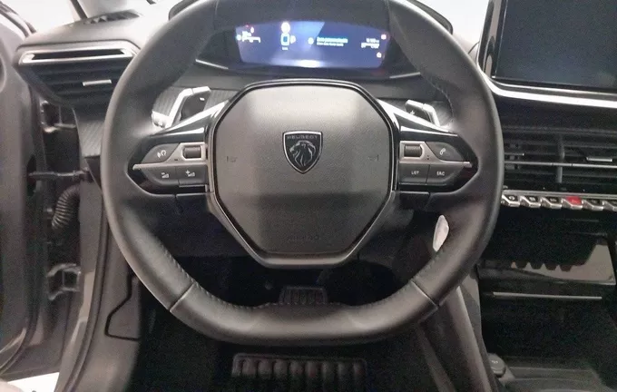 PEUGEOT 208 Hybrid 110 e-DCS6 Allure photo 9 943963