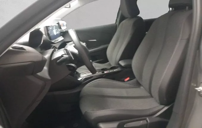 PEUGEOT 208 Hybrid 110 e-DCS6 Allure photo 11 943963