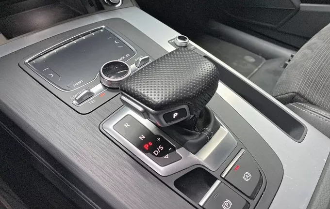AUDI Q5 50 TFSI e 299 S tronic 7 Quattro S line photo 13 2127932