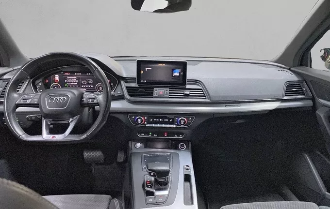 AUDI Q5 50 TFSI e 299 S tronic 7 Quattro S line photo 18 2127932