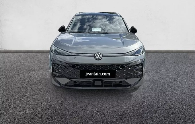 VOLKSWAGEN T-ROC 1.5 eTSI EVO2 Hybrid 150 ch DSG7 R-Line extérieur avant 6232