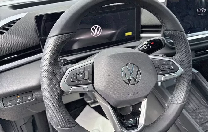 VOLKSWAGEN T-ROC 1.5 eTSI EVO2 Hybrid 150 ch DSG7 R-Line photo 12 6232