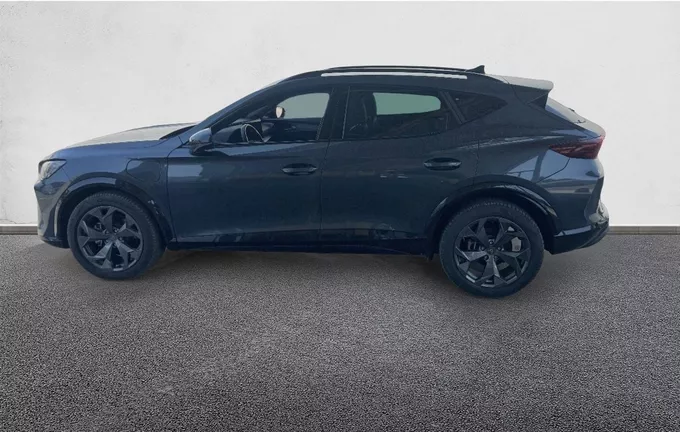 CUPRA FORMENTOR eHybrid 204 ch DSG6 V extérieur trois quart arrière gauche 560733