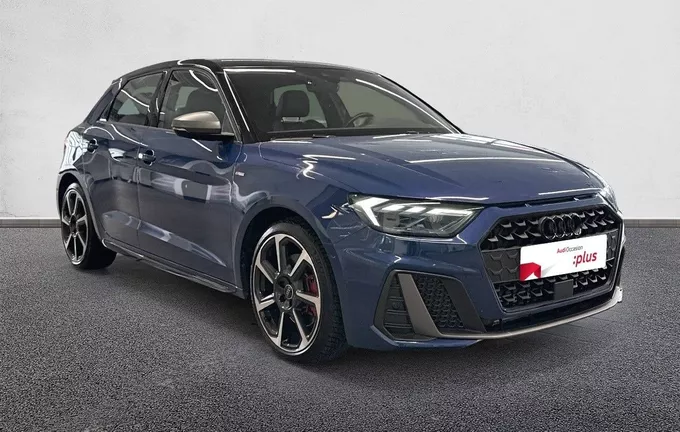 AUDI A1 Sportback 40 TFSI 207 ch S tronic 7 Compétition extérieur trois quart avant droit 2129203