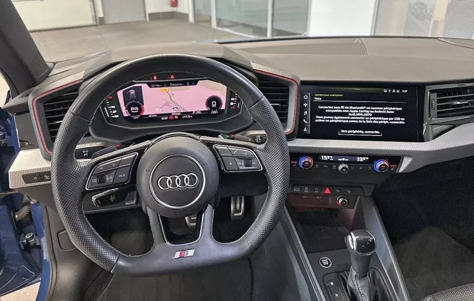AUDI A1 Sportback 40 TFSI 207 ch S tronic 7 Compétition photo 15 2129203