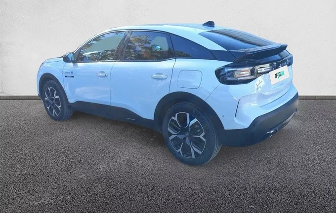 CITROEN C4 Hybride 145 e-DCS6 Max extérieur trois quart arrière gauche 057675