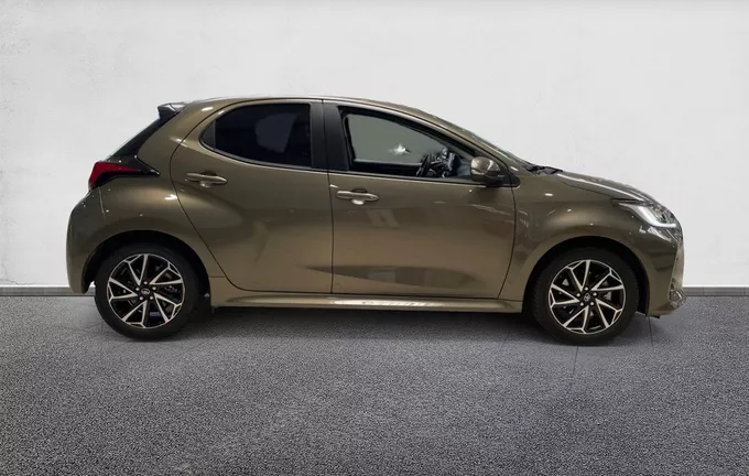 TOYOTA YARIS Hybride 116h Design extérieur côté droit 1103391