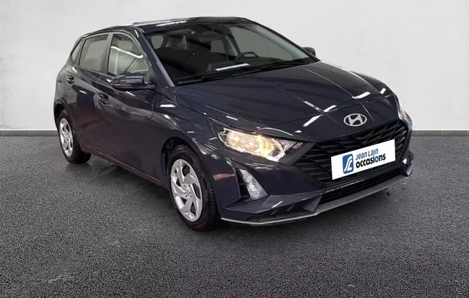 HYUNDAI I20 1.2 79 Initia extérieur trois quart avant droit 13484