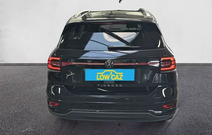 VOLKSWAGEN T-CROSS 1.0 TSI 110 Start/Stop DSG7 R-Line Tech extérieur arrière 212817
