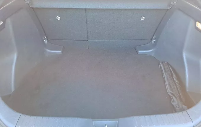 TOYOTA C-HR Hybride 140 Design photo 10 1102576