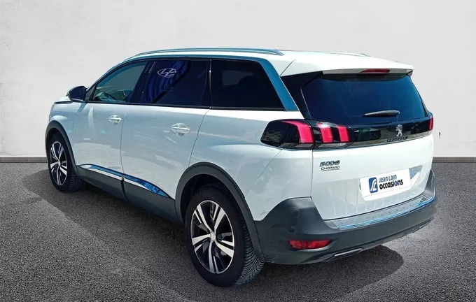 PEUGEOT 5008 BlueHDi 130ch S&S BVM6 Allure extérieur trois quart arrière gauche 560609