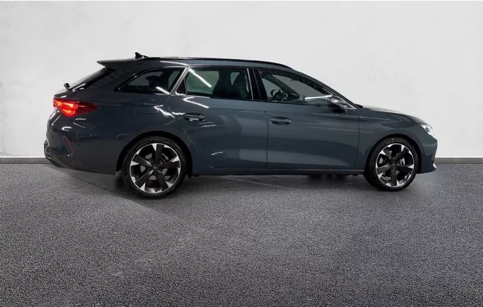 CUPRA LEON Sportstourer 2.0 TDI 150 ch DSG7 V extérieur côté droit 2130576