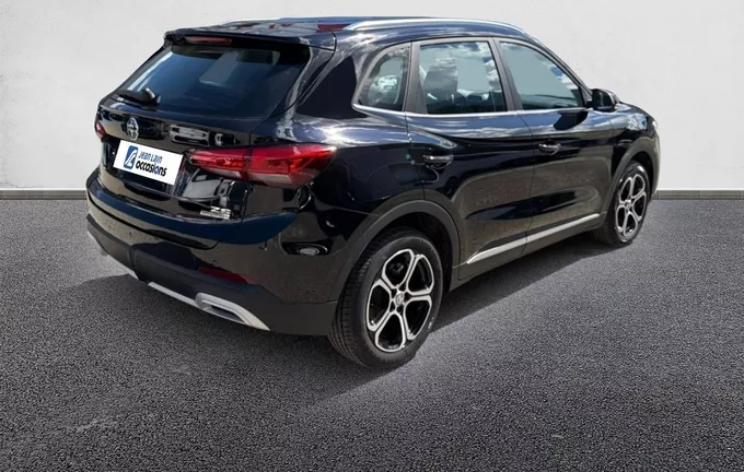 MG ZS 1.5 L Hybrid+ 197 ch Comfort extérieur trois quart arrière droit 601159