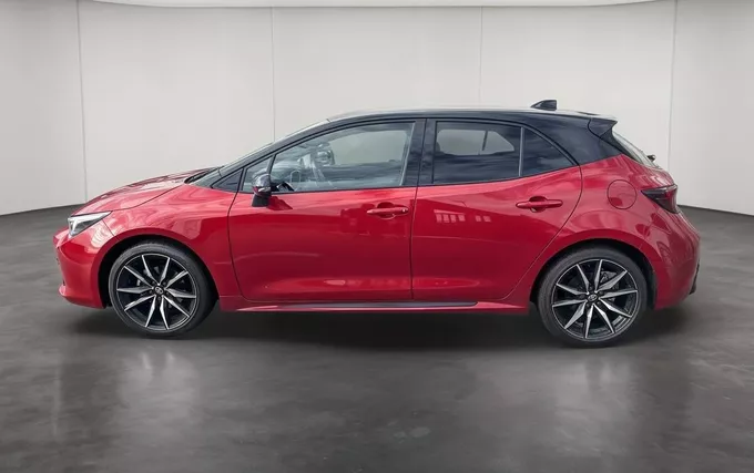 TOYOTA COROLLA HYBRIDE 140ch GR Sport extérieur côté gauche 215406