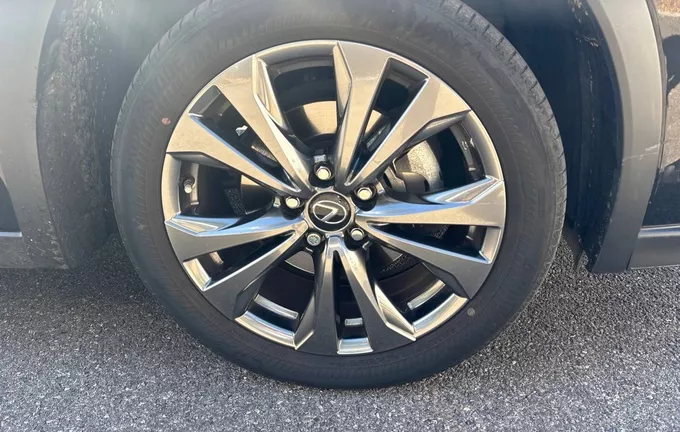 LEXUS UX 250h 2WD F SPORT Design photo 9 1103835