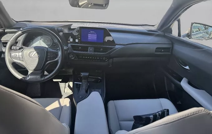 LEXUS UX 250h 2WD F SPORT Design photo 18 1103835