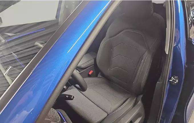 SKODA KODIAQ 1.5 TSI 150 ch Hybrid ACT DSG7 7pl Selection extérieur trois quart arrière droit 2127724