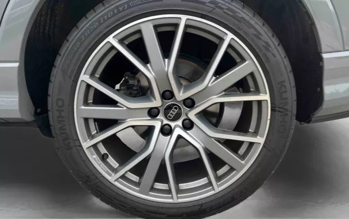 AUDI Q3 35 TDI 150 ch S tronic 7 S line photo 9 2132973