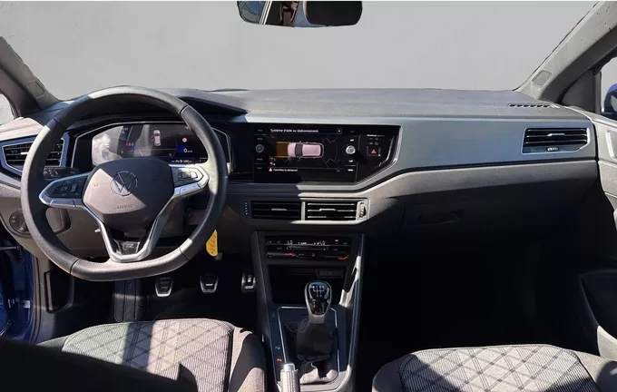 VOLKSWAGEN POLO 1.0 TSI 95 S&S BVM5 R-Line Edition extérieur trois quart avant droit 2130857
