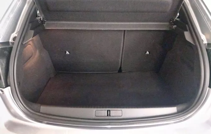 PEUGEOT 208 100 S&S BVM6 Style extérieur arrière 944355