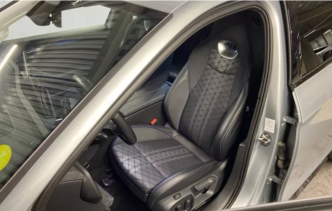 VOLKSWAGEN PASSAT 2.0 TDI EVO SCR 150 DSG7 R-Line extérieur trois quart arrière droit 2124891