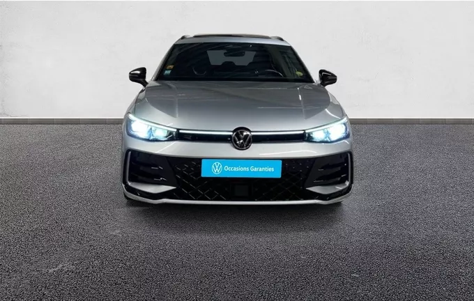 VOLKSWAGEN PASSAT 2.0 TDI EVO SCR 150 DSG7 R-Line photo 9 2124891