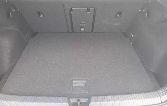 VOLKSWAGEN GOLF 2.0 TDI SCR 150 DSG7 Life Business photo 14 2131101