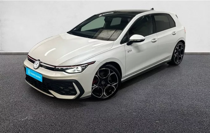 VOLKSWAGEN GOLF 2.0 TSI EVO4 265 DSG7 GTI extérieur trois quart avant gauche 2127649