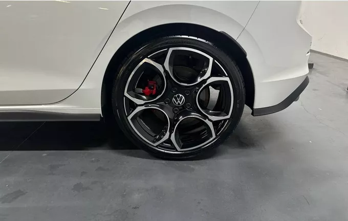 VOLKSWAGEN GOLF 2.0 TSI EVO4 265 DSG7 GTI photo 12 2127649