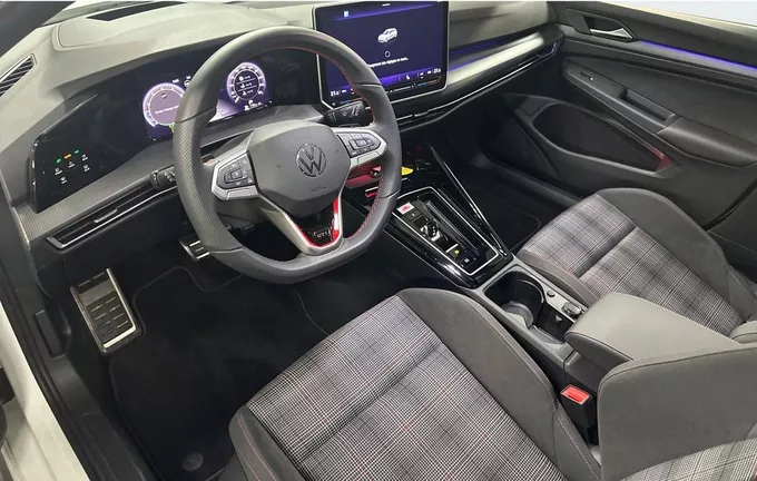 VOLKSWAGEN GOLF 2.0 TSI EVO4 265 DSG7 GTI photo 13 2127649