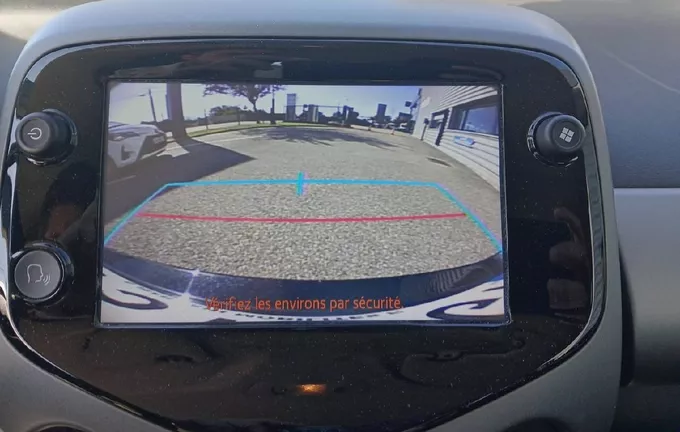 TOYOTA AYGO 1.0 VVT-i x-play photo 16 1103371