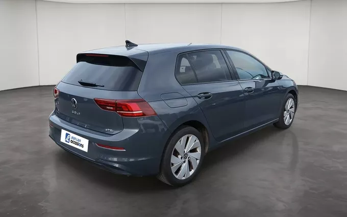 VOLKSWAGEN GOLF 1.5 eTSI EVO2 116 DSG7 VW Edition extérieur trois quart arrière droit 2132071