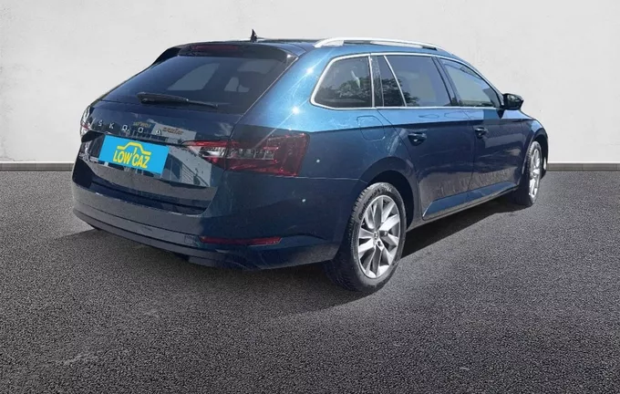 SKODA SUPERB Combi 2.0 TDI 150 SCR DSG7 Style extérieur trois quart arrière droit 213085