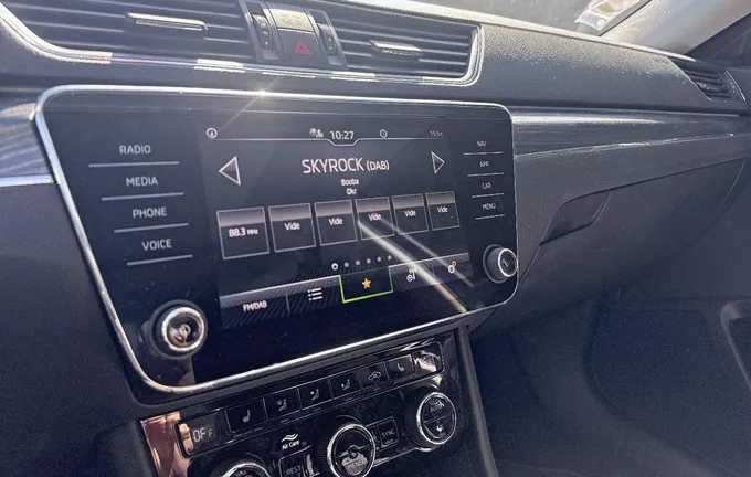 SKODA SUPERB Combi 2.0 TDI 150 SCR DSG7 Style photo 15 213085