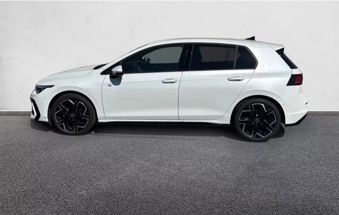 VOLKSWAGEN GOLF 1.5 eTSI EVO2 150 DSG7 R-Line extérieur trois quart arrière gauche 2127229