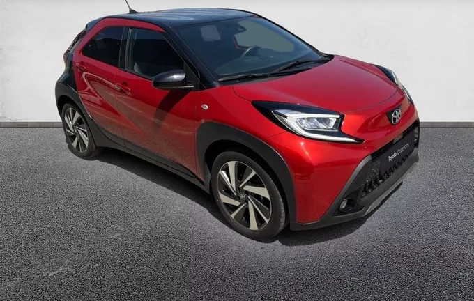 TOYOTA AYGO X 1.0 VVT-i 72 Collection extérieur trois quart avant droit 1103525