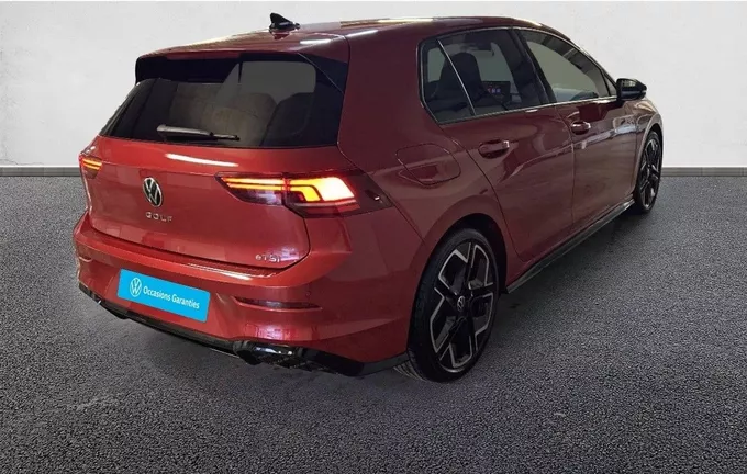 VOLKSWAGEN GOLF 1.5 eTSI EVO2 150 DSG7 R-Line Edition extérieur avant 2124687