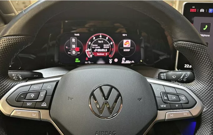 VOLKSWAGEN GOLF 1.5 eTSI EVO2 150 DSG7 R-Line Edition photo 17 2124687