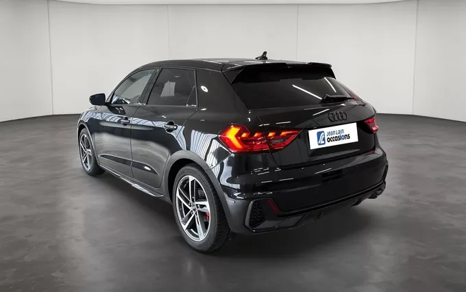 AUDI A1 Sportback 25 TFSI 95 ch S tronic 7 S Line extérieur trois quart arrière gauche 2132781