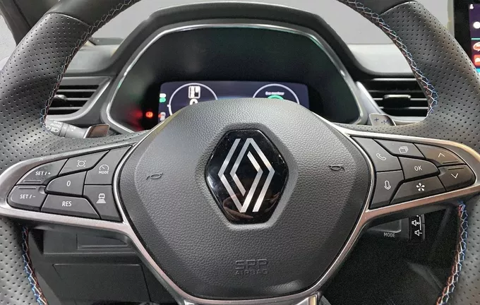 RENAULT CAPTUR mild hybrid 160 EDC esprit Alpine photo 12 2127299