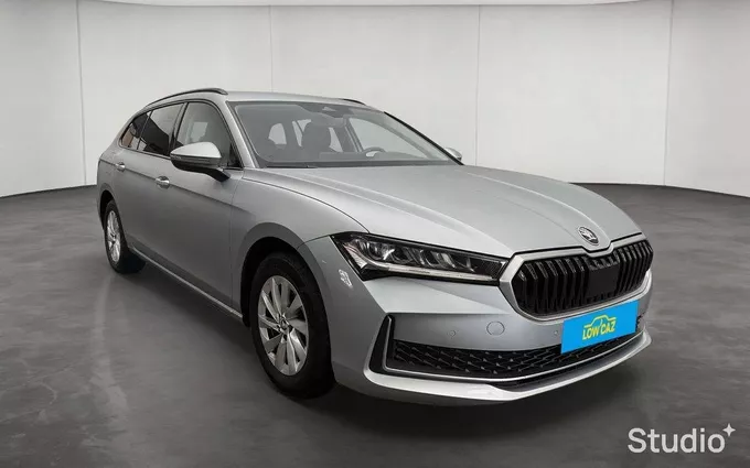 SKODA SUPERB Combi 2.0 TDI 150 ch SCR DSG7 Selection extérieur trois quart avant droit 213743