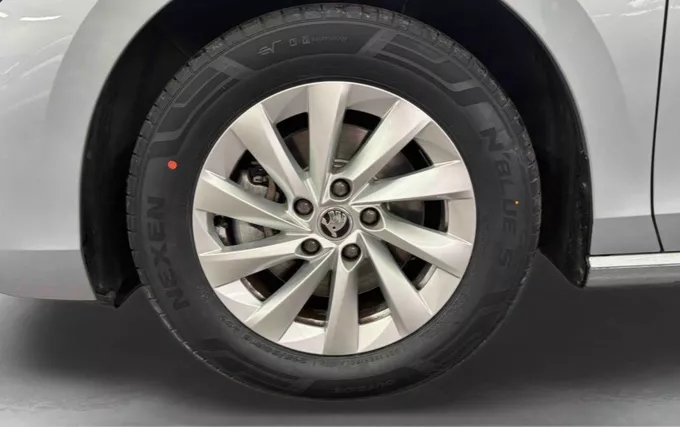 SKODA SUPERB Combi 2.0 TDI 150 ch SCR DSG7 Selection photo 9 213743