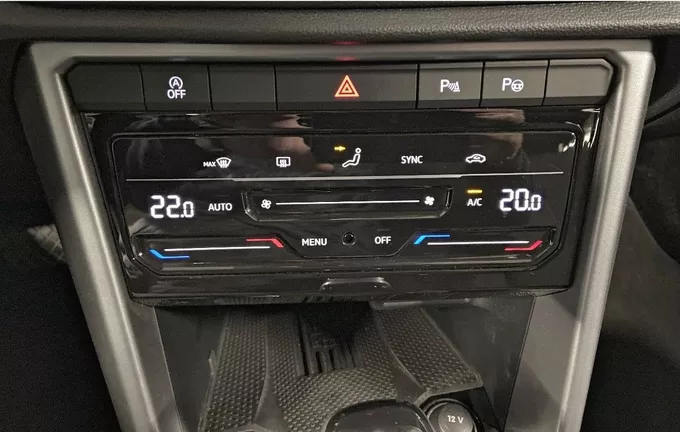VOLKSWAGEN T-ROC 1.5 TSI EVO2 150 Start/Stop DSG7 VW Edition photo 18 2123506