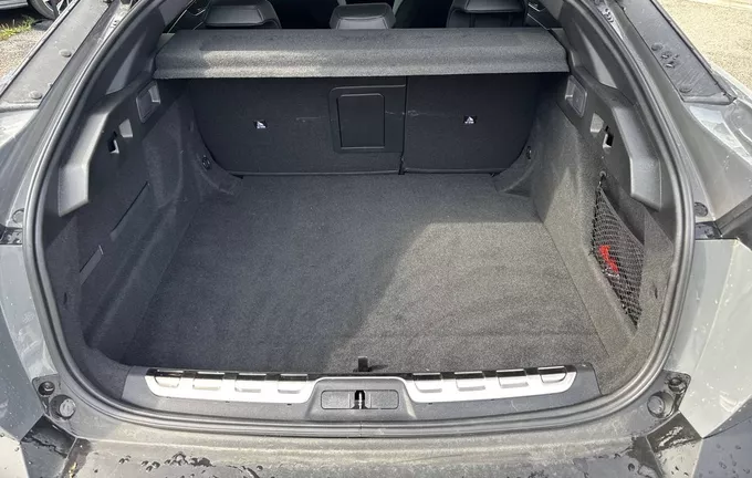 PEUGEOT 408 Hybrid 145 e-DCS6 GT Exclusive photo 10 2131004