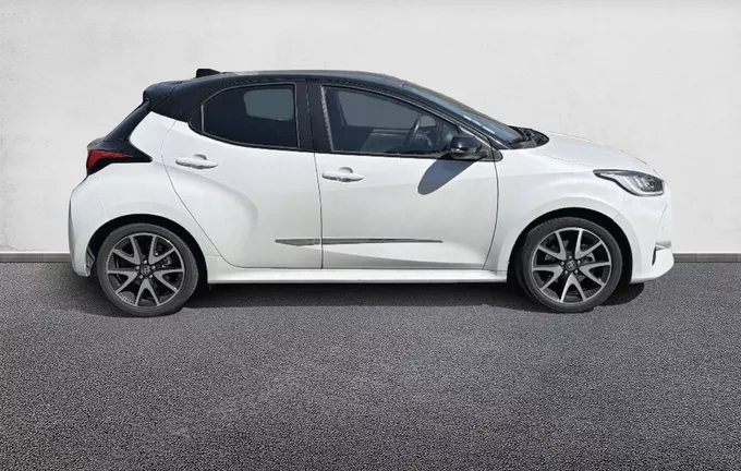 TOYOTA YARIS Hybride 116h Collection extérieur côté droit 1103276