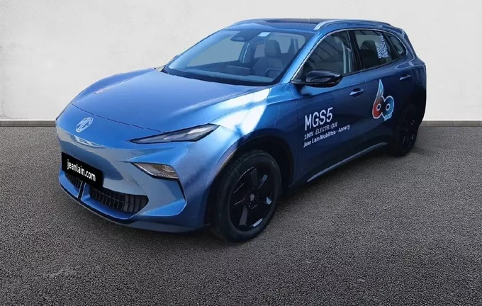 MG MGS5 EV 49kWh - 125 kW 2WD Comfort extérieur trois quart avant gauche 7960