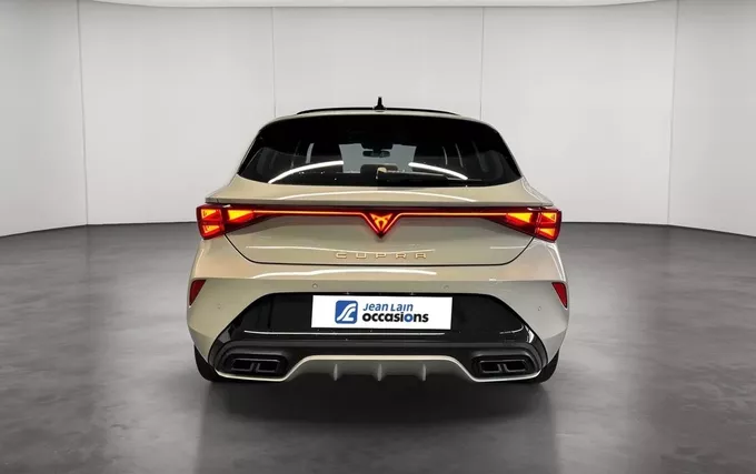 CUPRA LEON 1.5 eTSI Hybrid 150 ch DSG7 V extérieur arrière 2132227