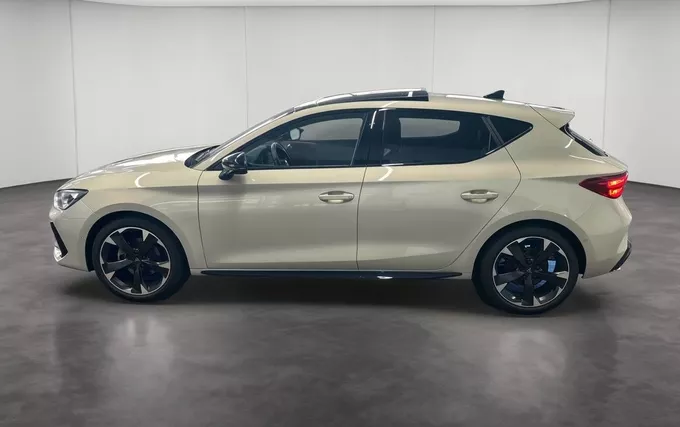 CUPRA LEON 1.5 eTSI Hybrid 150 ch DSG7 V extérieur côté gauche 2132227
