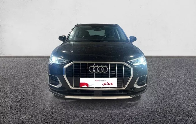 AUDI Q3 35 TFSI 150 ch S tronic 7 Design Luxe extérieur avant 2130737