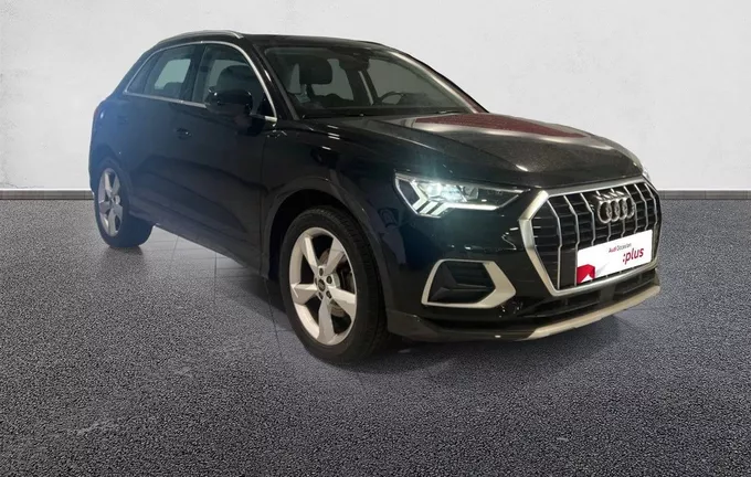 AUDI Q3 35 TFSI 150 ch S tronic 7 Design Luxe extérieur trois quart avant droit 2130737